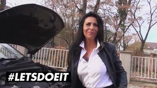 BUMSBUS - Busty MILF Skank Paris Is Excited For A Great Outdoor Dick Riding Session - LETSDOEIT