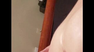 Quick Fuck with Multiple Screaming Orgasms and Meaty Rear-End MlLF Gets Doggy Cream Pied on first Date